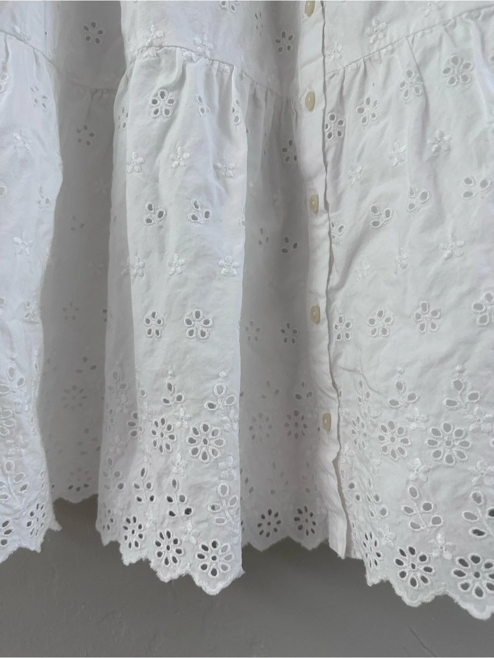 Doen for Gap • girl’s eyelet dress in white with buttons down front